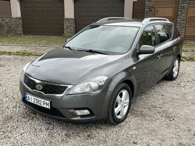 Сірий Кіа Сід, об'ємом двигуна 1.6 л та пробігом 284 тис. км за 5850 $, фото 5 на Automoto.ua