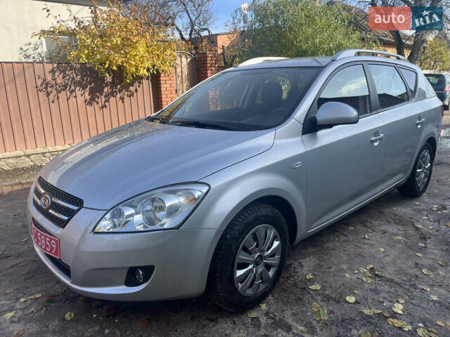 Кіа Сід 2009 у Ахтырке на Automoto.ua Сірий Кіа Сід, об'ємом двигуна 1.6 л та пробігом 226 тис. км за 6445 $, фото 21 на Automoto.ua