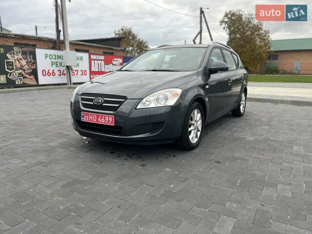 Серый Киа Сид, объемом двигателя 1.6 л и пробегом 178 тыс. км за 5899 $, фото 4 на Automoto.ua