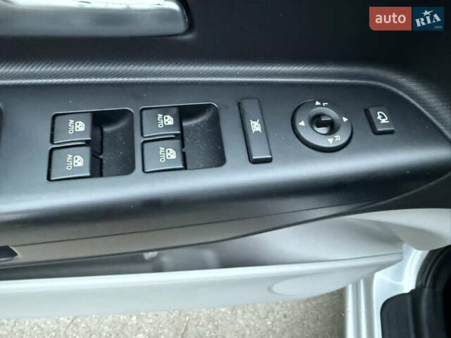 Серый Киа Сид, объемом двигателя 1.4 л и пробегом 143 тыс. км за 6500 $, фото 23 на Automoto.ua