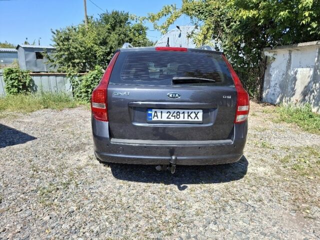 Киа Сид 2009 в Белой Церкве на Automoto.ua Серый Киа Сид, объемом двигателя 1.6 л и пробегом 234 тыс. км за 8250 $, фото 3 на Automoto.ua