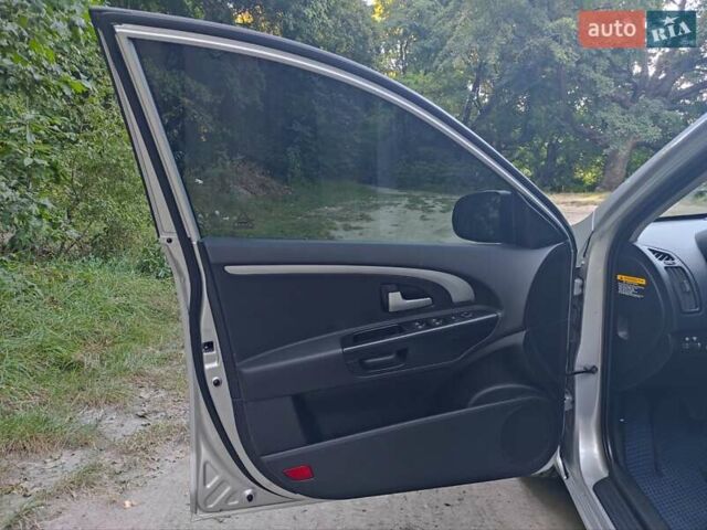 Серый Киа Сид, объемом двигателя 1.59 л и пробегом 141 тыс. км за 6900 $, фото 10 на Automoto.ua