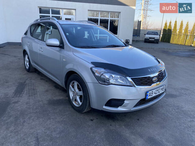 Серый Киа Сид, объемом двигателя 1.59 л и пробегом 207 тыс. км за 6499 $, фото 1 на Automoto.ua