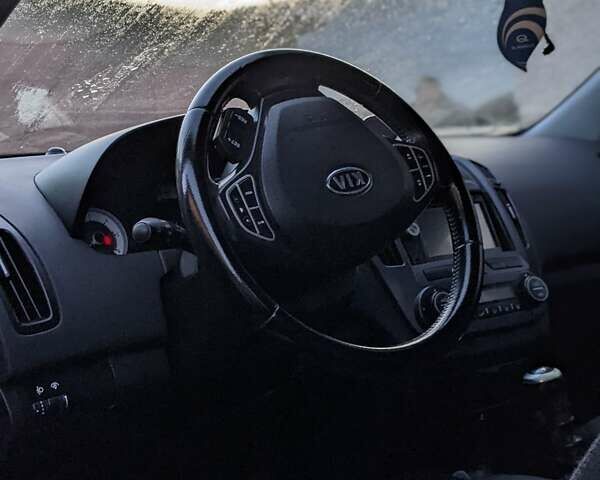 Сірий Кіа Сід, об'ємом двигуна 1.6 л та пробігом 213 тис. км за 5750 $, фото 24 на Automoto.ua