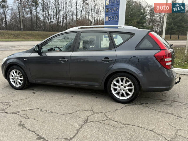 Сірий Кіа Сід, об'ємом двигуна 1.6 л та пробігом 180 тис. км за 5999 $, фото 19 на Automoto.ua