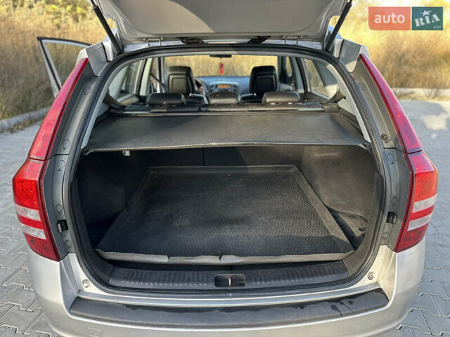 Киа Сид 2009 в Полтаве на Automoto.ua Серый Киа Сид, объемом двигателя 1.99 л и пробегом 187 тыс. км за 5300 $, фото 16 на Automoto.ua