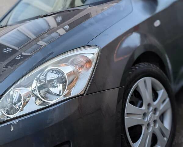 Сірий Кіа Сід, об'ємом двигуна 1.6 л та пробігом 213 тис. км за 5750 $, фото 25 на Automoto.ua
