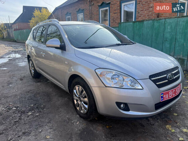 Кіа Сід 2009 у Ахтырке на Automoto.ua Сірий Кіа Сід, об'ємом двигуна 1.6 л та пробігом 226 тис. км за 6445 $, фото 7 на Automoto.ua