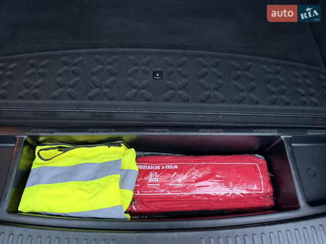 Серый Киа Сид, объемом двигателя 1.4 л и пробегом 143 тыс. км за 6500 $, фото 49 на Automoto.ua