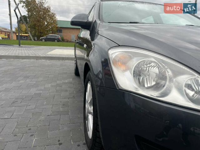 Серый Киа Сид, объемом двигателя 1.6 л и пробегом 178 тыс. км за 5899 $, фото 3 на Automoto.ua