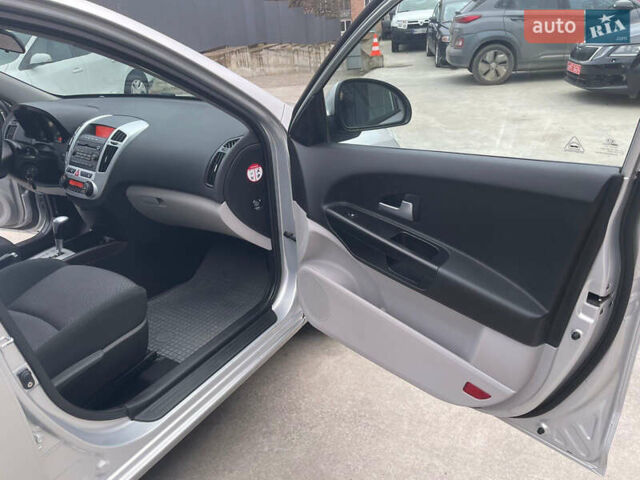 Сірий Кіа Сід, об'ємом двигуна 1.6 л та пробігом 192 тис. км за 6400 $, фото 37 на Automoto.ua