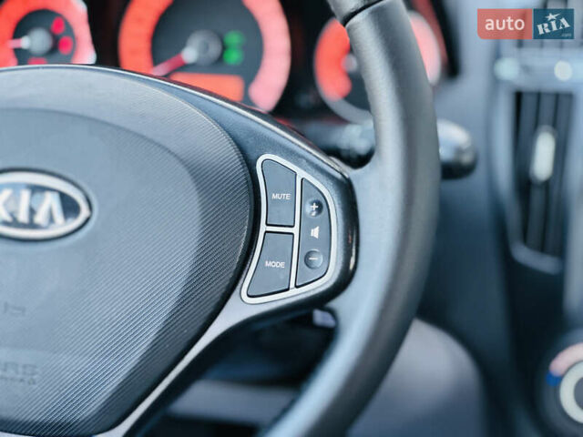 Киа Сид 2009 в Харькове на Automoto.ua Серый Киа Сид, объемом двигателя 1.4 л и пробегом 195 тыс. км за 6600 $, фото 25 на Automoto.ua