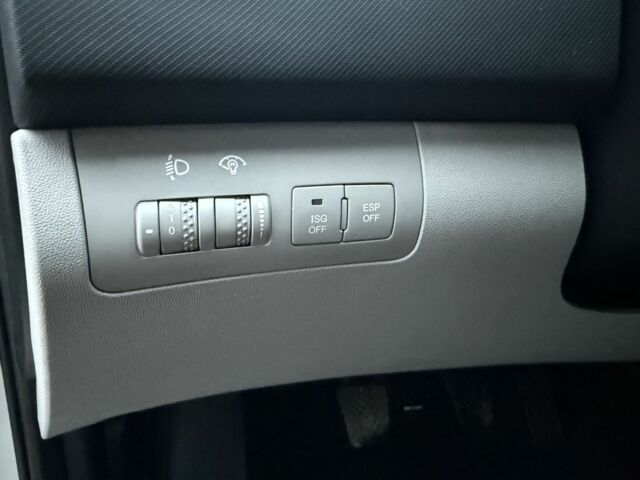 Серый Киа Сид, объемом двигателя 1.4 л и пробегом 143 тыс. км за 6500 $, фото 11 на Automoto.ua