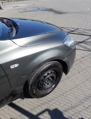 Серый Киа Сид, объемом двигателя 1.4 л и пробегом 210 тыс. км за 6300 $, фото 6 на Automoto.ua