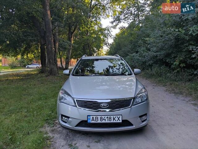 Серый Киа Сид, объемом двигателя 1.59 л и пробегом 141 тыс. км за 6900 $, фото 5 на Automoto.ua