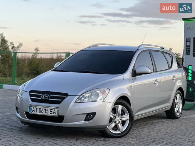 Серый Киа Сид, объемом двигателя 1.6 л и пробегом 263 тыс. км за 5850 $, фото 6 на Automoto.ua
