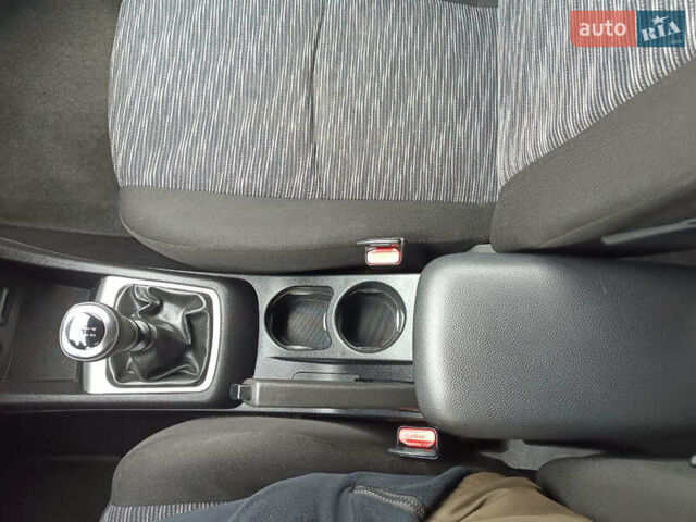 Серый Киа Сид, объемом двигателя 1.4 л и пробегом 161 тыс. км за 6299 $, фото 71 на Automoto.ua