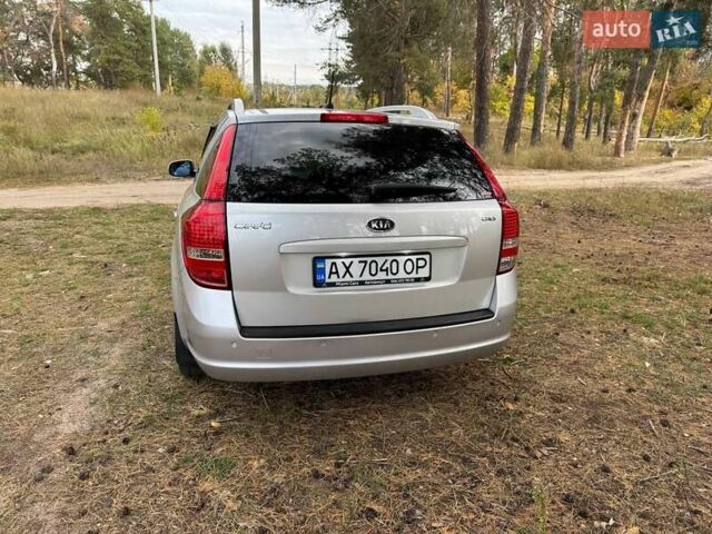 Серый Киа Сид, объемом двигателя 1.6 л и пробегом 313 тыс. км за 6500 $, фото 7 на Automoto.ua