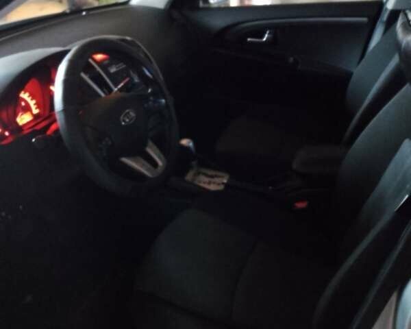 Серый Киа Сид, объемом двигателя 1.59 л и пробегом 130 тыс. км за 6250 $, фото 10 на Automoto.ua