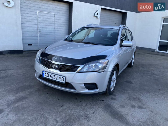 Серый Киа Сид, объемом двигателя 1.59 л и пробегом 207 тыс. км за 6499 $, фото 7 на Automoto.ua