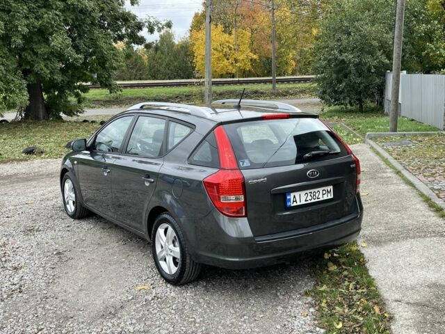 Сірий Кіа Сід, об'ємом двигуна 1.6 л та пробігом 284 тис. км за 5850 $, фото 19 на Automoto.ua