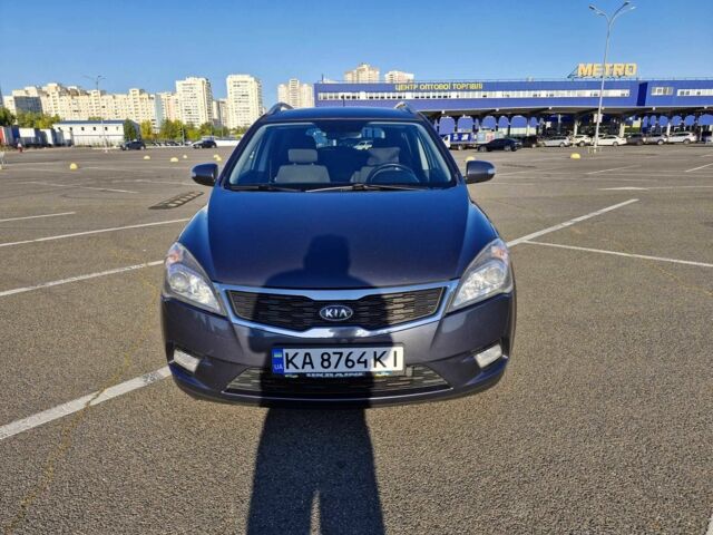 Серый Киа Сид, объемом двигателя 1.6 л и пробегом 282 тыс. км за 6800 $, фото 1 на Automoto.ua