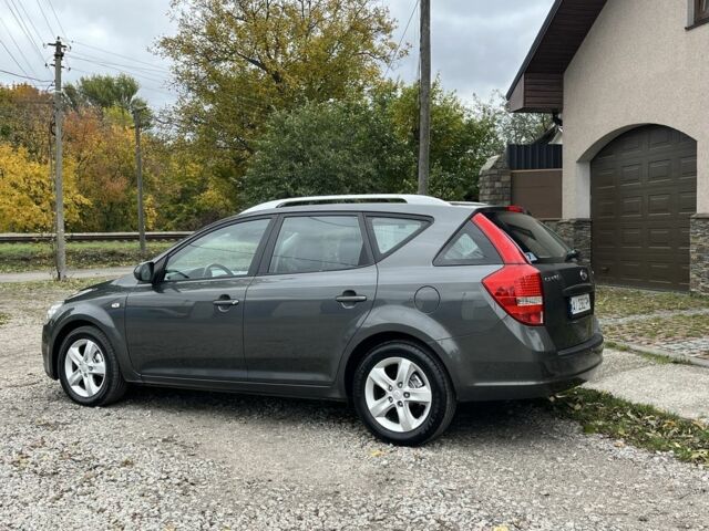 Сірий Кіа Сід, об'ємом двигуна 1.6 л та пробігом 284 тис. км за 5850 $, фото 18 на Automoto.ua