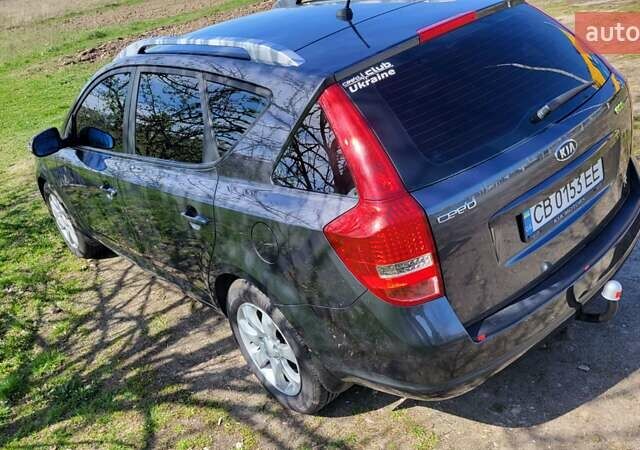 Серый Киа Сид, объемом двигателя 1.6 л и пробегом 249 тыс. км за 7550 $, фото 2 на Automoto.ua