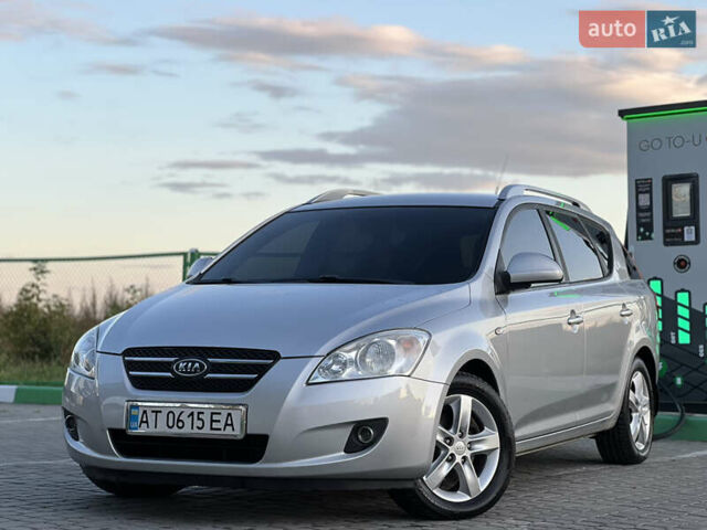 Серый Киа Сид, объемом двигателя 1.6 л и пробегом 263 тыс. км за 5850 $, фото 3 на Automoto.ua