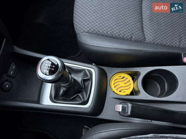 Серый Киа Сид, объемом двигателя 1.4 л и пробегом 143 тыс. км за 6500 $, фото 35 на Automoto.ua