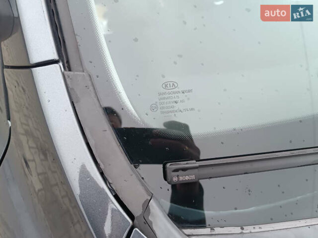 Серый Киа Сид, объемом двигателя 1.4 л и пробегом 161 тыс. км за 6299 $, фото 39 на Automoto.ua