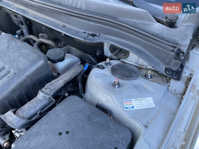 Серый Киа Сид, объемом двигателя 1.59 л и пробегом 207 тыс. км за 6499 $, фото 33 на Automoto.ua