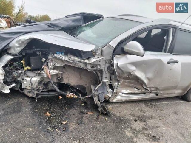 Сірий Кіа Сід, об'ємом двигуна 1.4 л та пробігом 245 тис. км за 1999 $, фото 11 на Automoto.ua