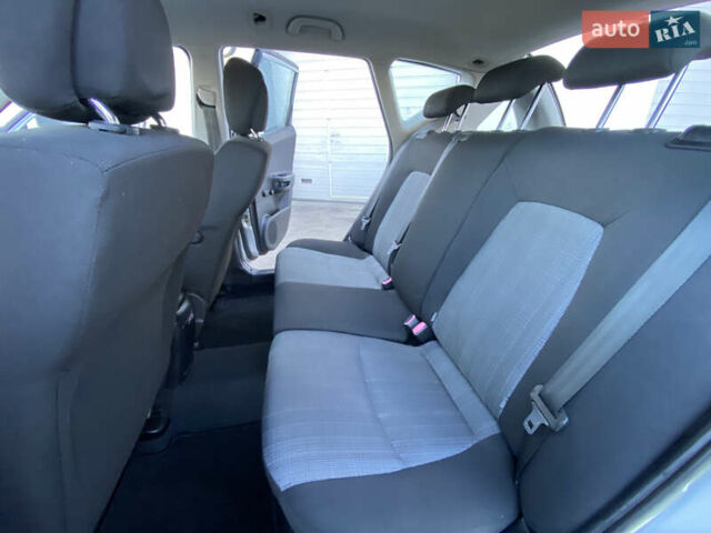 Серый Киа Сид, объемом двигателя 1.59 л и пробегом 207 тыс. км за 6499 $, фото 21 на Automoto.ua