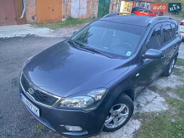 Серый Киа Сид, объемом двигателя 1.6 л и пробегом 259 тыс. км за 5700 $, фото 5 на Automoto.ua
