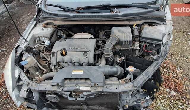 Сірий Кіа Сід, об'ємом двигуна 1.4 л та пробігом 220 тис. км за 1600 $, фото 5 на Automoto.ua