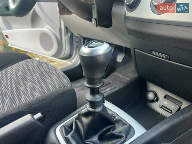 Кіа Сід 2009 у Ахтырке на Automoto.ua Сірий Кіа Сід, об'ємом двигуна 1.6 л та пробігом 226 тис. км за 6445 $, фото 52 на Automoto.ua