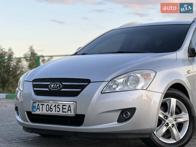 Серый Киа Сид, объемом двигателя 1.6 л и пробегом 263 тыс. км за 5850 $, фото 7 на Automoto.ua