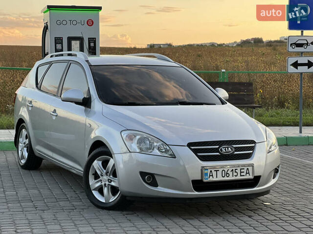 Серый Киа Сид, объемом двигателя 1.6 л и пробегом 263 тыс. км за 5850 $, фото 21 на Automoto.ua
