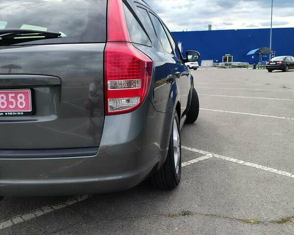 Сірий Кіа Сід, об'ємом двигуна 1.6 л та пробігом 114 тис. км за 7200 $, фото 47 на Automoto.ua