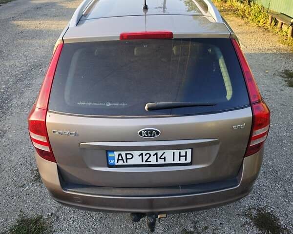 Сірий Кіа Сід, об'ємом двигуна 1.6 л та пробігом 200 тис. км за 6500 $, фото 13 на Automoto.ua