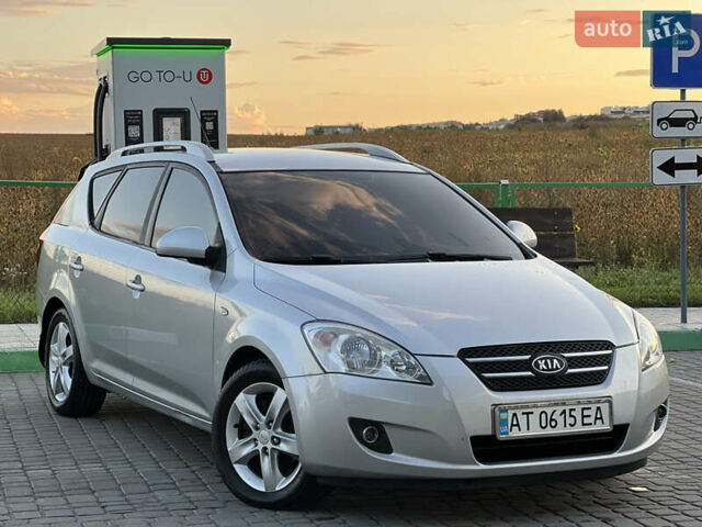 Серый Киа Сид, объемом двигателя 1.6 л и пробегом 263 тыс. км за 5850 $, фото 27 на Automoto.ua