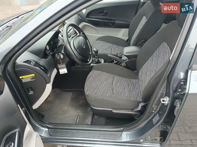 Серый Киа Сид, объемом двигателя 1.4 л и пробегом 161 тыс. км за 6299 $, фото 52 на Automoto.ua