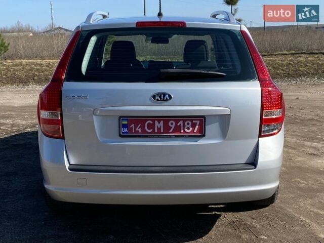 Сірий Кіа Сід, об'ємом двигуна 1.6 л та пробігом 225 тис. км за 7300 $, фото 13 на Automoto.ua