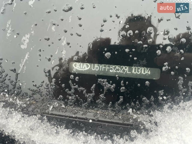 Серый Киа Сид, объемом двигателя 2 л и пробегом 295 тыс. км за 7200 $, фото 3 на Automoto.ua