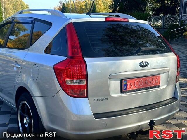Серый Киа Сид, объемом двигателя 1.6 л и пробегом 271 тыс. км за 6800 $, фото 10 на Automoto.ua