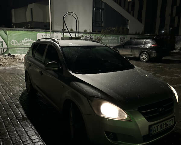 Серый Киа Сид, объемом двигателя 1.99 л и пробегом 368 тыс. км за 4499 $, фото 3 на Automoto.ua