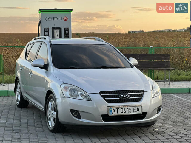 Серый Киа Сид, объемом двигателя 1.6 л и пробегом 263 тыс. км за 5850 $, фото 16 на Automoto.ua