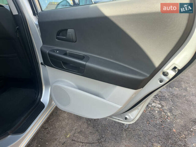 Кіа Сід 2009 у Ахтырке на Automoto.ua Сірий Кіа Сід, об'ємом двигуна 1.6 л та пробігом 226 тис. км за 6445 $, фото 40 на Automoto.ua