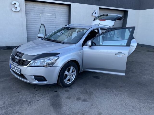 Серый Киа Сид, объемом двигателя 1.6 л и пробегом 207 тыс. км за 6499 $, фото 9 на Automoto.ua